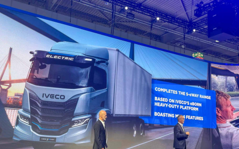 2024IAA: ظهور محرك الاحتراق الداخلي الهيدروجيني + الهجين المدعوم، الإطلاق العالمي لسيارة eMoovy الكهربائية التجارية الخفيفة، تفسير معروضات إيفيكو