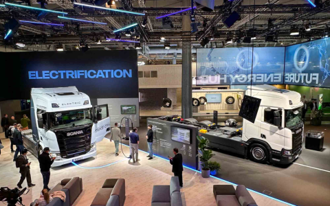 2024IAA: محرك V8، الغاز + قوة Super، التوسع في الطرازات الكهربائية، وتحليل المعروضات الداخلية لشركة سكانيا