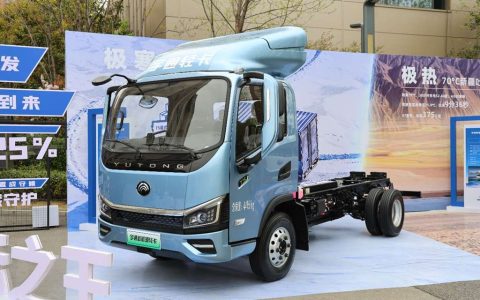 Yutong T5 Electric Light Truck: 176 كيلوواط ساعة – قوة ومدى تحدّيان صناعة النقل الثقيل