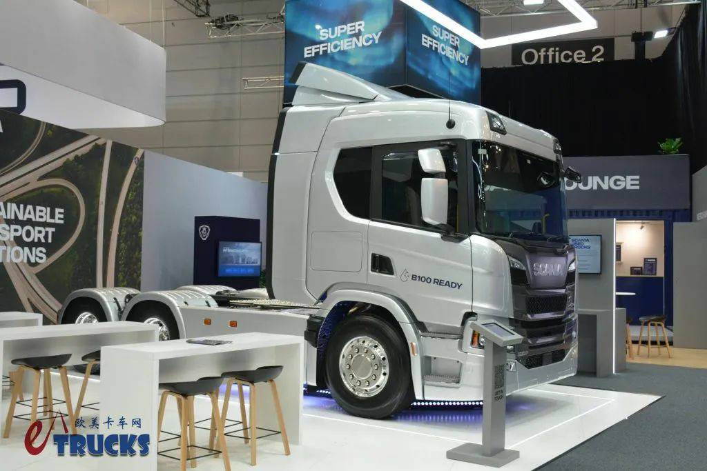 جولة في معرض Brisbane للشاحنات 2025 · الإصدار الأوروبي: الجيل الجديد من Tatra Phoenix وشاحنات IVECO ثنائية القيادة تُظهر