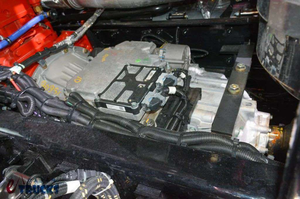 ​​المقصورة تعادل شاحنات الكابينة الطويلة! الرائد الأمريكي الحصري بلا كابينة كينوورث K220 يظهر في معرض بريزبان للشاحنات​​