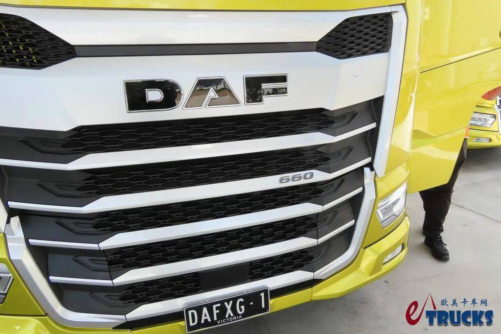​​660 حصان! هل يأتي "ملك DAF" بمحرك كمنز؟ تحليل مصور لشاحنة DAF XG+ الأسترالية​​
