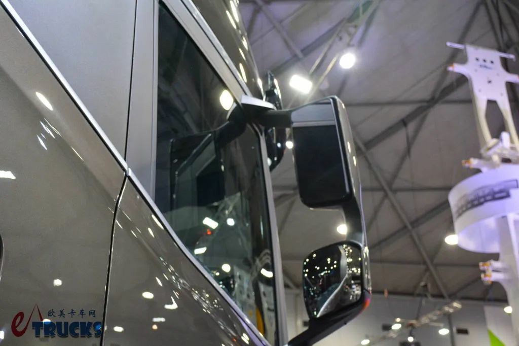 ​​660 حصانًا من القوة الميكانيكية: شاحنة DAF XG+ الأسترالية تظهر في معرض Brisbane Truck Show، هل هناك اختلافات أخرى في المواصفات؟​​
