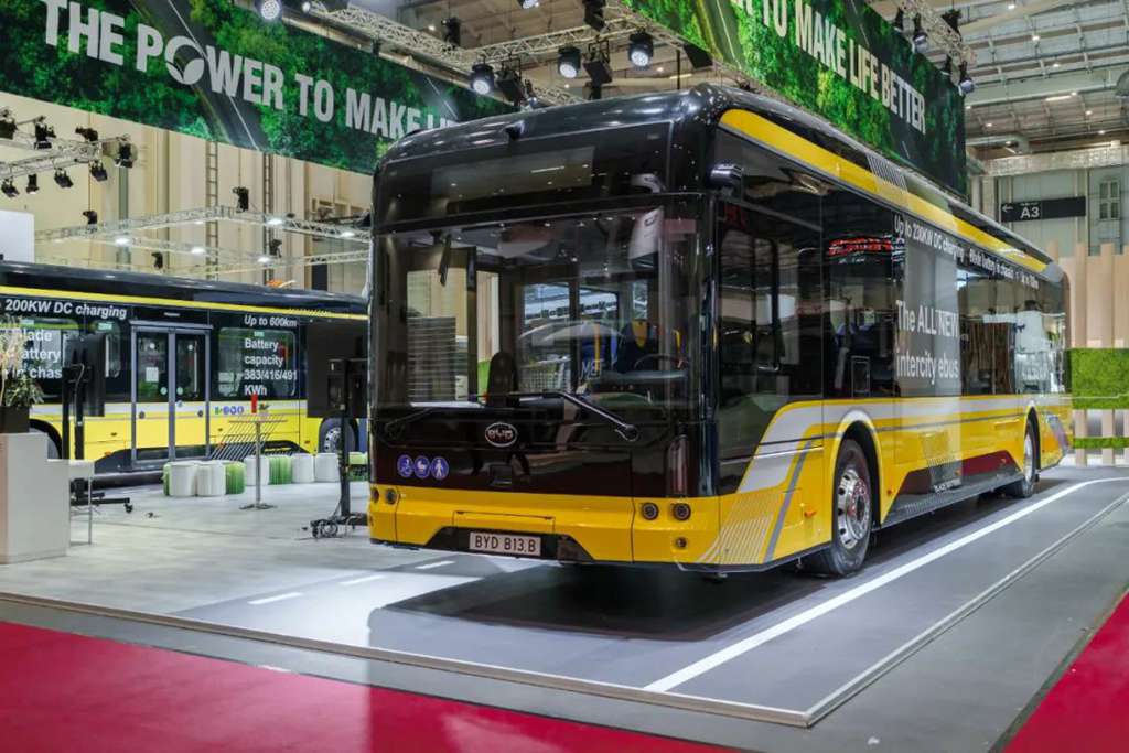 ​​BYD تظهر في قمة النقل العام العالمي UITP 2025 بألمانيا، تُعجّل التحول الكهربائي للحافلات في أوروبا​​