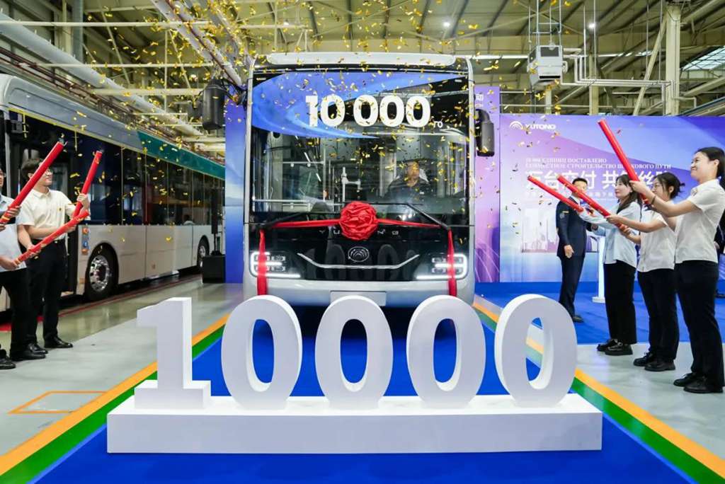 ​​الوحدة رقم 10,000 لآسيا الوسطى: YUTONG تحقق معلمًا تاريخيًا جديدًا في مسيرة عولمتها​​