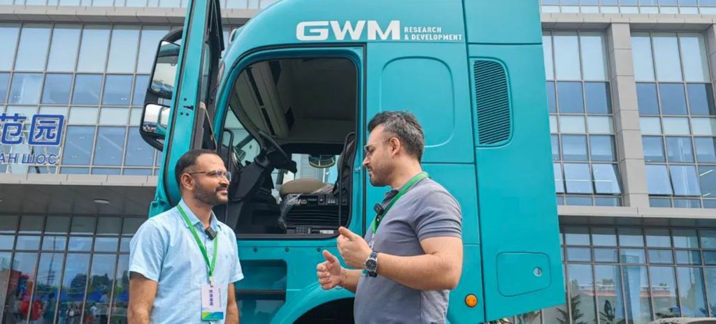 ​​قادة أعمال دول منظمة شانغهاي للتعاون يتجمعون في هيبي: شاحنات Great Wall Motor الثقيلة تجذب الاهتمام الدولي​​
