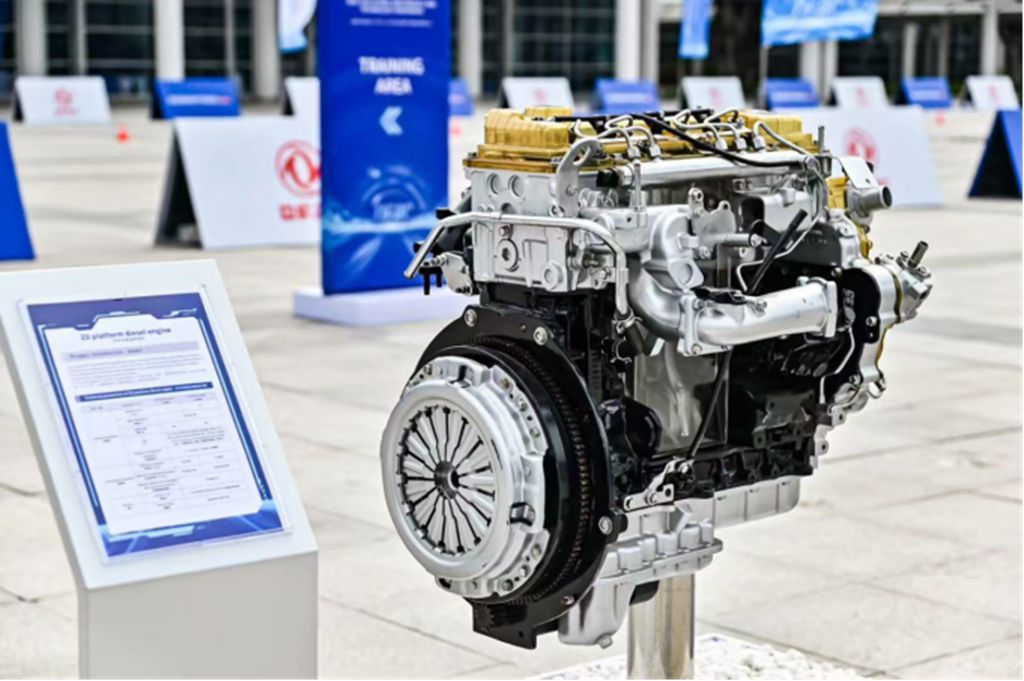 ​​محرك Dongfeng Light Truck ZD25: الخيار الموثوق للعمليات الفعالة​​