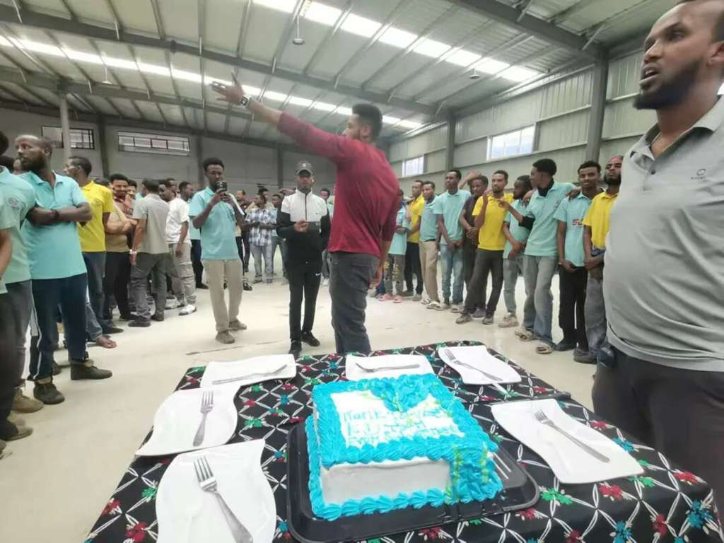 أول مركبة تخرج من خط إنتاج مصنع "فيكتوري أوتو" بنظام CKD في إثيوبيا: خطوة محورية في التخطيط الاستراتيجي للسوق الإفريقية!