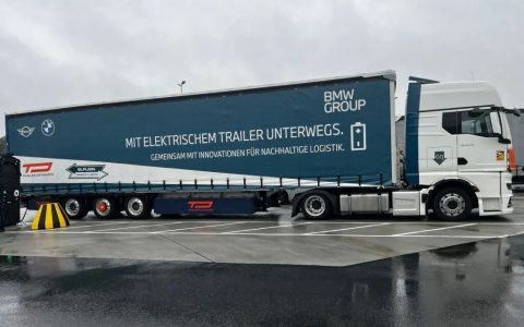 Tesla a livré ses Semi à DHL, tandis que Volvo lance un camion électrique de 14 tonnes ! Les dernières actualités du secteur des camions à l’étranger, en ligne avec les tendances du 12.8-12.14.