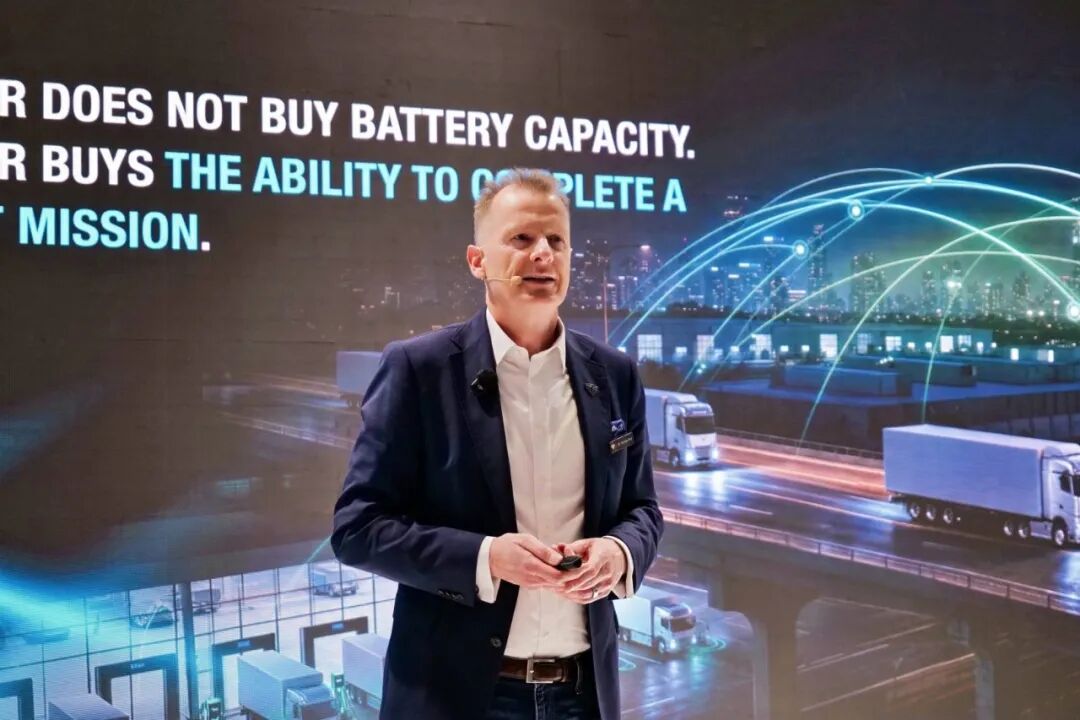 SUPERPANTHER تعلن استراتيجية الذكاء الجسدي للشاحنات الثقيلة وتعمق التعاون مع DHL