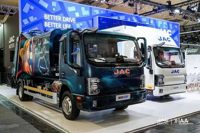 مجموعة JAC تتألق في معرض هانوفر الدولي للمركبات التجارية بأربعة طرازات بالطاقة الجديدة