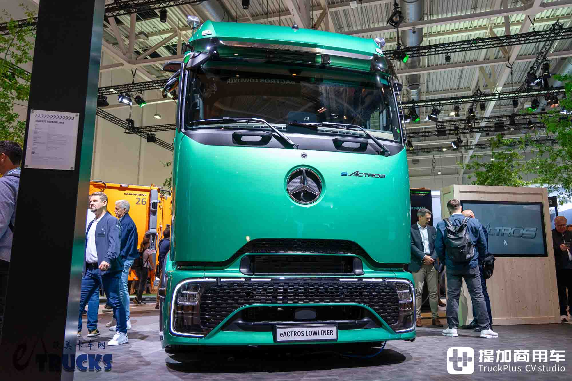 معرض IAA 2026: هل تستطيع الشاحنة الكهربائية للمسافات الطويلة اللعب بسرج منخفض؟ مراجعة تفصيلية لجرار مرسيدس بينز eActros Lowliner