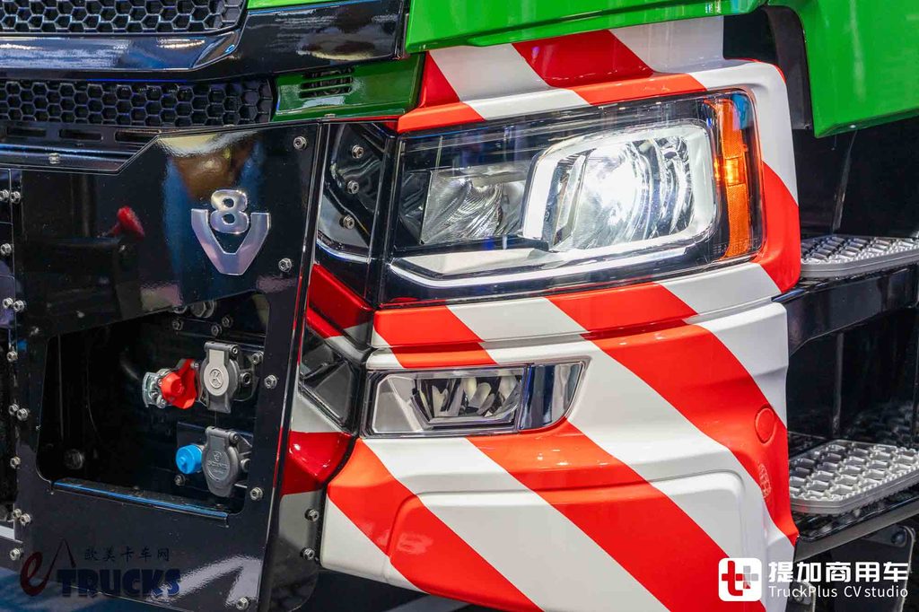 معرض IAA 2026: ملك الألف طن من سكانيا وصل! دفع 8x6 مع محرك V8 بقوة 770 حصاناً — مراجعة تفصيلية لجرار 770 S للنقل فائق الثقل