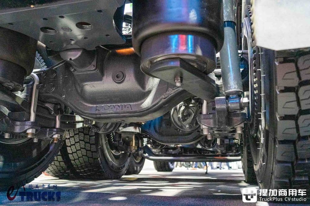 معرض IAA 2026: ملك الألف طن من سكانيا وصل! دفع 8x6 مع محرك V8 بقوة 770 حصاناً — مراجعة تفصيلية لجرار 770 S للنقل فائق الثقل