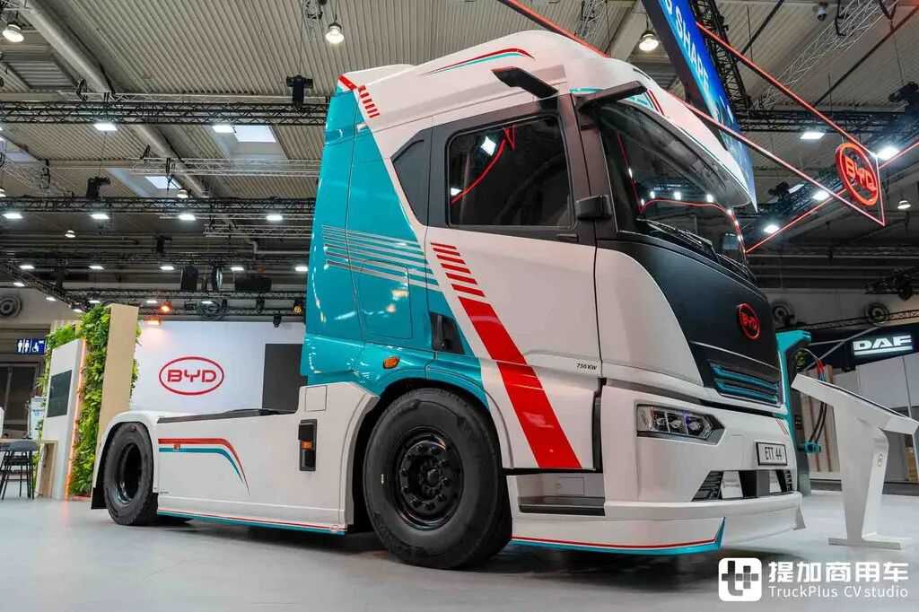 معرض IAA 2026: دفع كهربائي 1000 حصان + شحن ميغاواطي، وخمس نجوم أمان! تحليل كامل لجرار BYD ETT 44 الكهربائي النقي