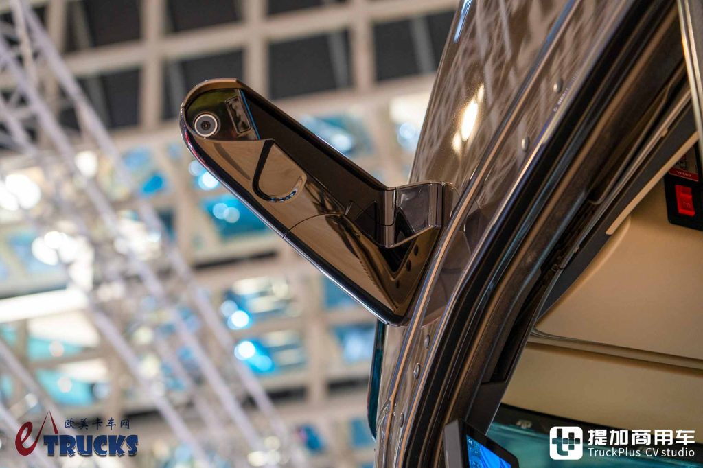 مراجعة حصرية من IAA 2026: تعرّفوا على ملك العزم الأوروبي — فولفو FH16 Aero 780، الرائد بمحرك V8 بقوة 780 حصاناً