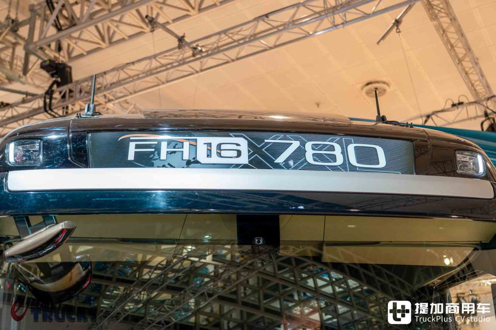 مراجعة حصرية من IAA 2026: تعرّفوا على ملك العزم الأوروبي — فولفو FH16 Aero 780، الرائد بمحرك V8 بقوة 780 حصاناً