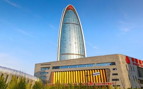 سينوترك تحتل المركز الأول بحصة 31.2% من سوق الشاحنات القلابة خلال 9 أشهر؛ سيتاراك تساهم بـ43.4% من المبيعات ونمو 182.6%، وتتصدر الصناعة