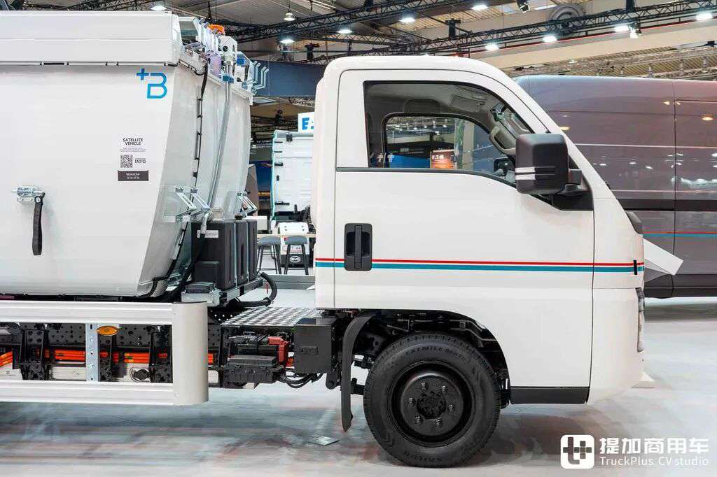 هل تتوجه شاحنة BYD T4 الخفيفة إلى أوروبا؟ نسخة T35 الخارجية تظهر في هانوفر