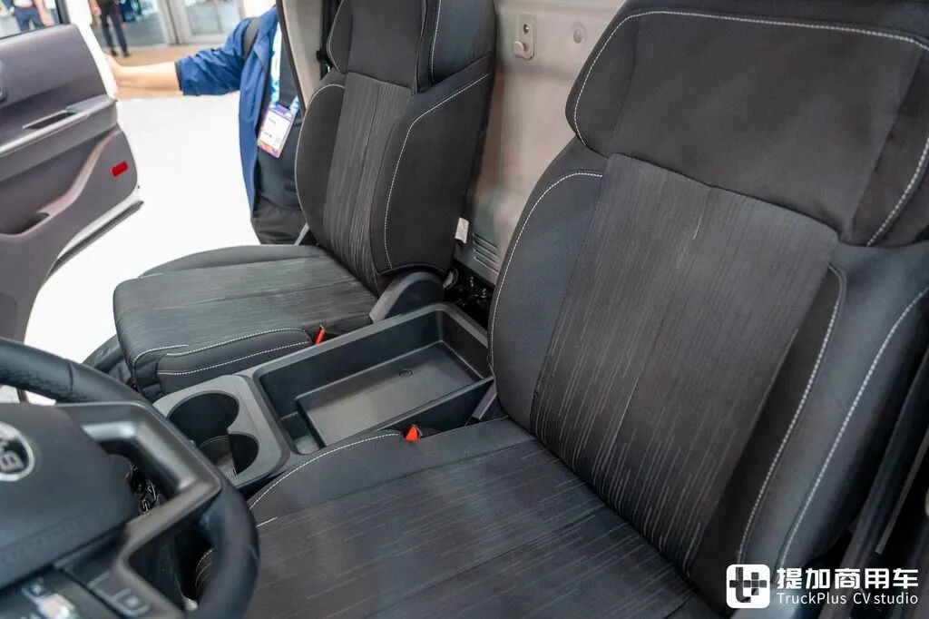 هل تتوجه شاحنة BYD T4 الخفيفة إلى أوروبا؟ نسخة T35 الخارجية تظهر في هانوفر